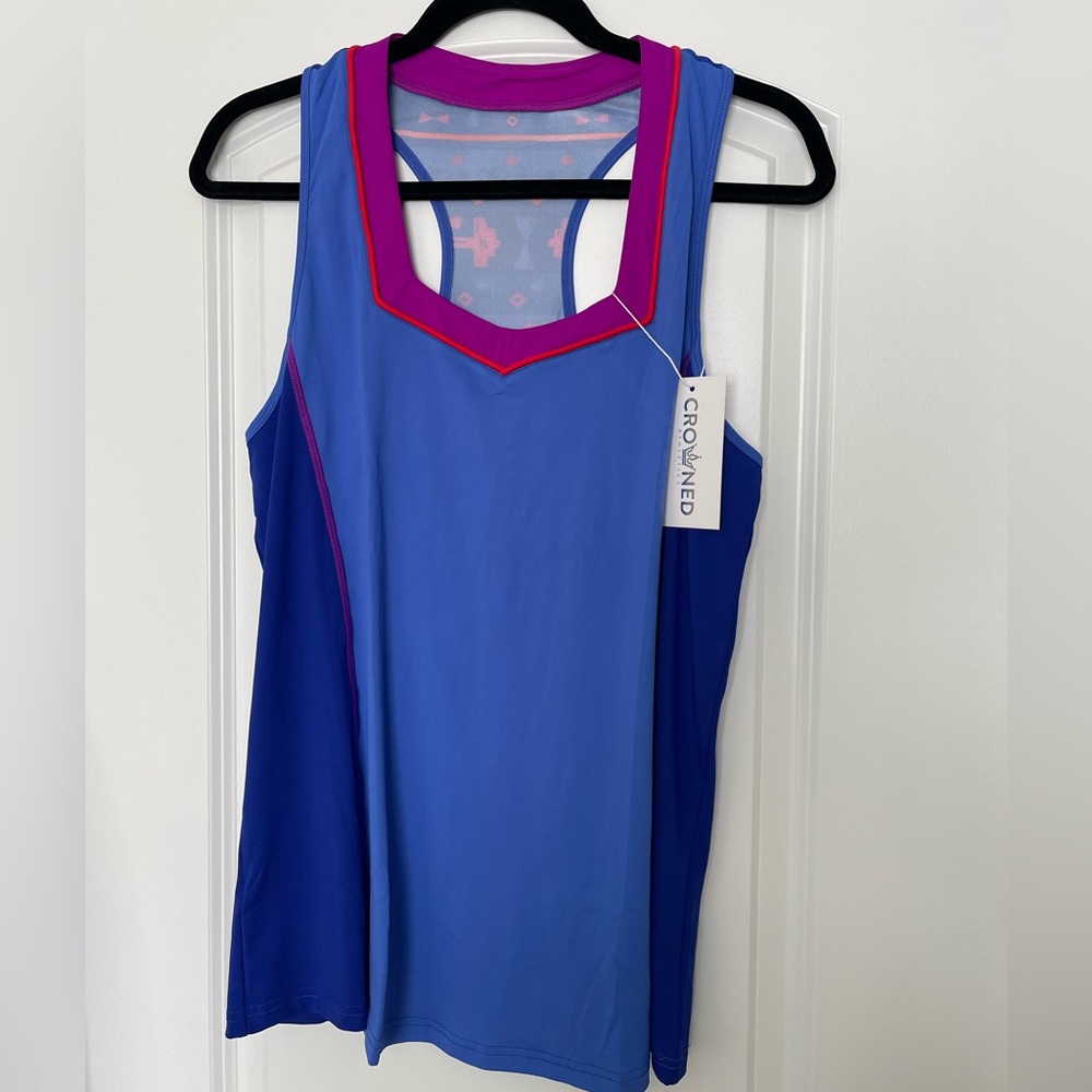NWT Crowned Athletics Powerful Hermana Flow Tank - L
